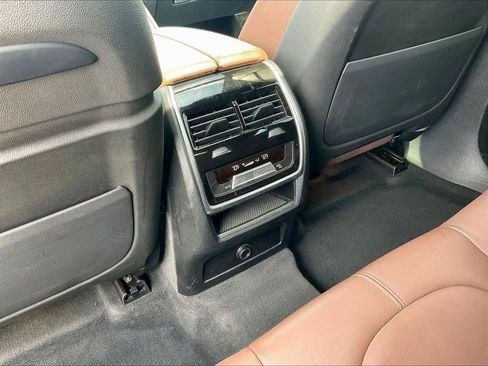 Used 2020 BMW X6 xDrive40i w/ Premium Package AWD/4WD image 10