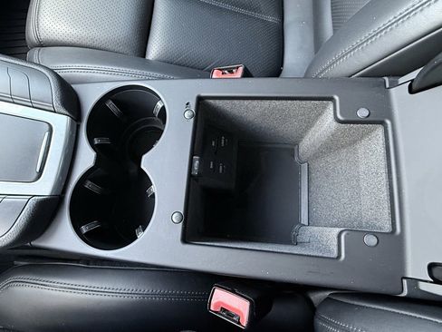 Used 2021 Porsche Macan S image 22