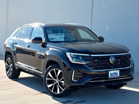 Used 2025 Volkswagen Atlas Cross Sport SEL Premium R-Line AWD/4WD image 2