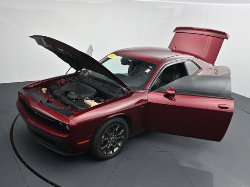 Used 2018 Dodge Challenger GT AWD/4WD image 35