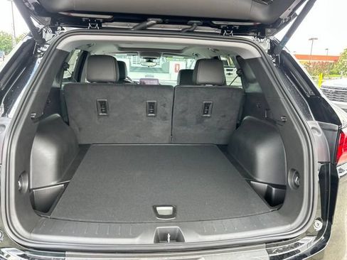 New 2026 Chevrolet Blazer LT w/ Sound & Technology Package FWD image 30