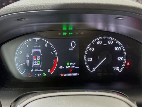 Certified 2025 Honda HR-V Sport image 5