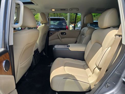 Used 2021 Nissan Armada SL w/ Captain's Chairs Package RWD image 10