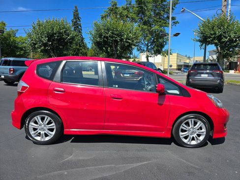 Used 2011 Honda Fit Sport image 10