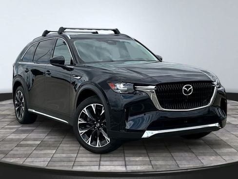 Used 2024 MAZDA CX-90 Plug-In Hybrid w/ Premium Plus AWD/4WD image 3