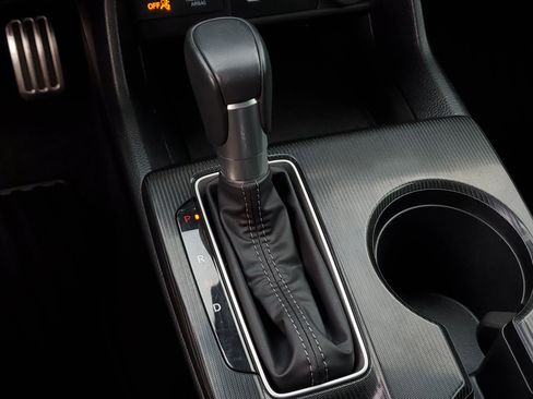 Used 2025 Honda Civic Sport image 30