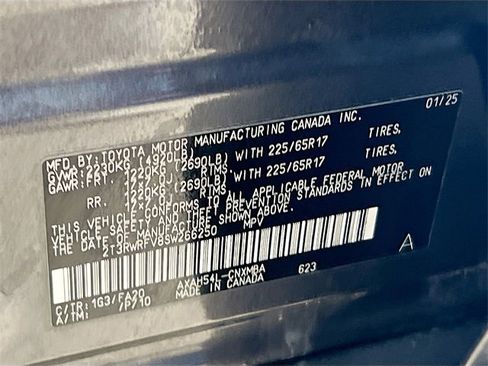 Used 2025 Toyota RAV4 XLE image 34