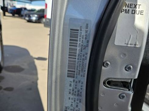 Used 2017 RAM 1500 Classic SLT image 26