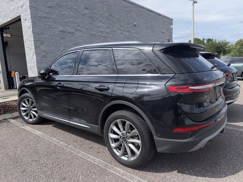 Used 2021 Lincoln Corsair FWD w/ Premium Package image 2