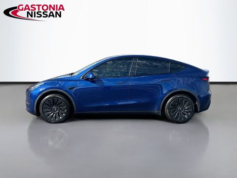 Used 2020 Tesla Model Y Long Range image 5