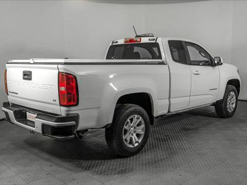 Used 2022 Chevrolet Colorado LT w/ Fleet Safety Package image 8