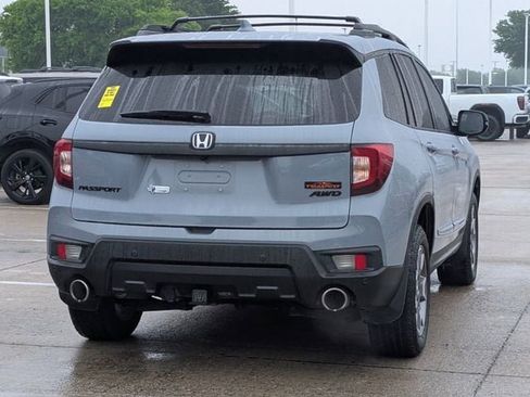 Used 2023 Honda Passport TrailSport image 4