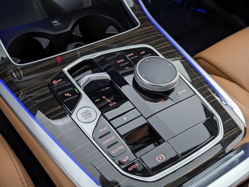 Certified 2024 BMW X5 xDrive40i w/ Premium Package image 35