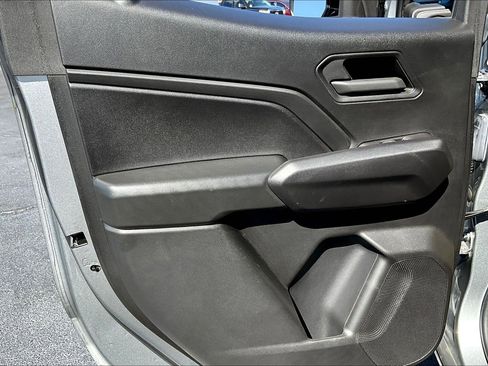 Certified 2024 Chevrolet Colorado W/T w/ Advanced Trailering Package image 12