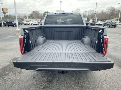 Used 2024 Toyota Tundra Limited image 23