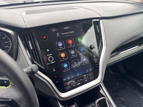 Certified 2025 Subaru Outback Onyx Edition image 16