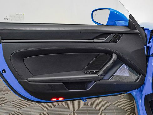 Used 2024 Porsche 911 Carrera 4 GTS image 28