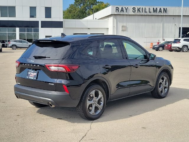 Used 2025 Ford Escape ST-Line Select AWD/4WD image 6