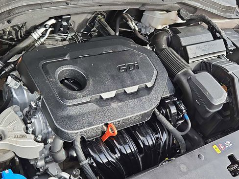 Used 2019 Hyundai Santa Fe Limited image 15