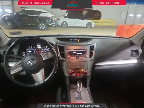 Used 2010 Subaru Outback 2.5i Premium image 6