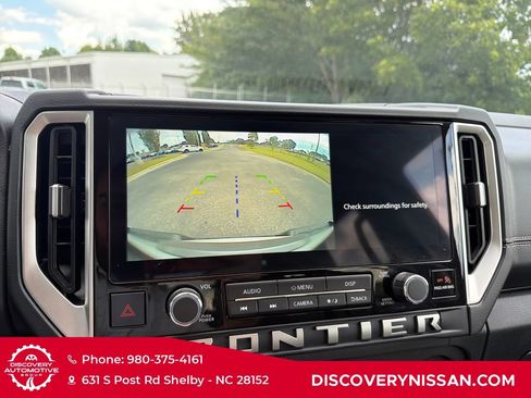 Certified 2025 Nissan Frontier SV RWD image 18