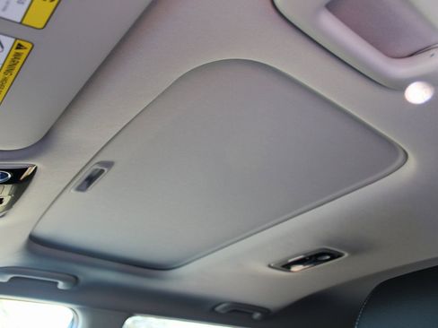 New 2026 Kia Seltos EX image 49