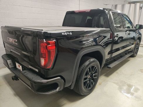 Used 2022 GMC Sierra 1500 Elevation AWD/4WD image 2