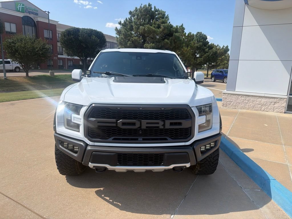 Used 2018 Ford F150 Raptor w/ Equipment Group 802A Luxury AWD/4WD image 3