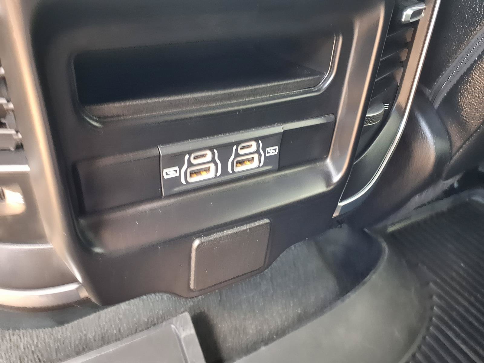 Used 2024 RAM 1500 2WD Crew Cab image 21