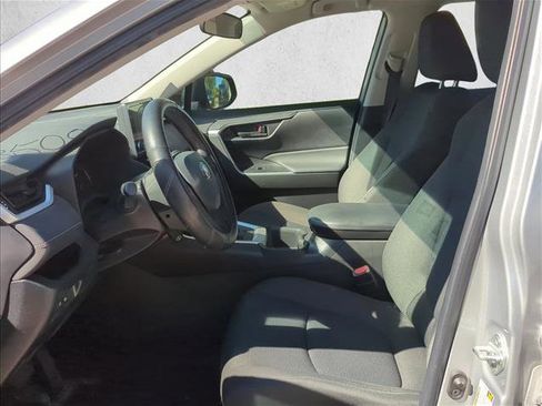 Certified 2023 Toyota RAV4 LE image 9