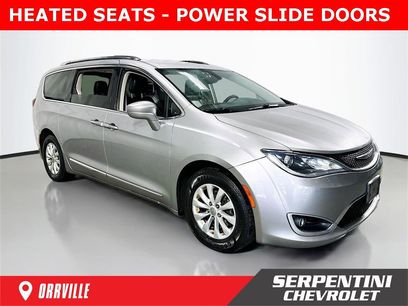 Used 2018 Chrysler Pacifica Touring-L