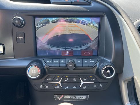 Used 2017 Chevrolet Corvette Stingray Convertible RWD image 19
