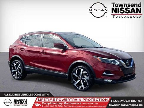 Certified 2022 Nissan Rogue Sport SL w/ Premium Package image 1