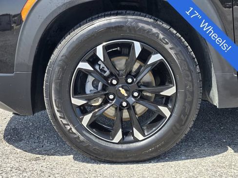 Used 2022 Chevrolet TrailBlazer LT w/ Convenience Package FWD image 10