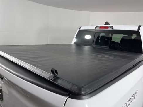 Used 2022 RAM 1500 Big Horn AWD/4WD image 49