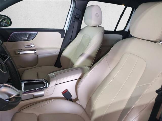 Used 2024 Mercedes-Benz EQB 250+ image 17