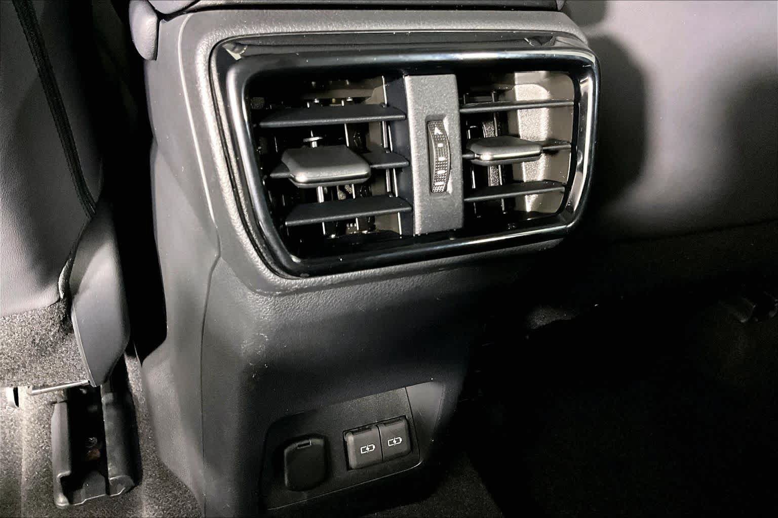 Used 2024 Lexus NX 350h AWD w/ Vision Package image 32