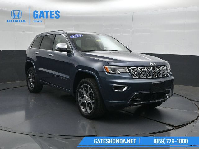 Used 2019 Jeep Grand Cherokee Overland AWD/4WD image 4