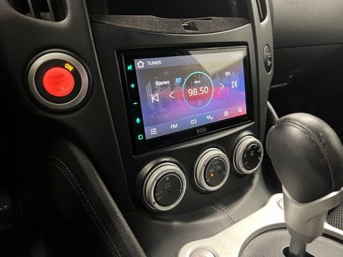 Used 2019 Nissan 370Z Coupe image 34