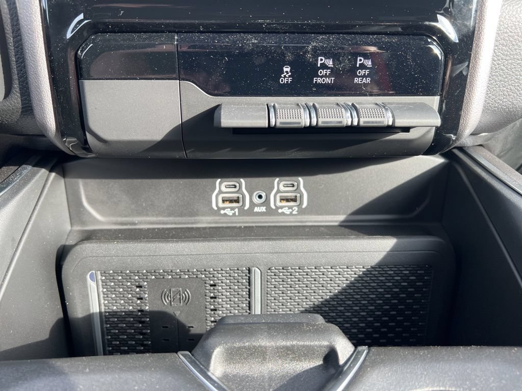 New 2026 RAM 1500 Big Horn AWD/4WD image 32