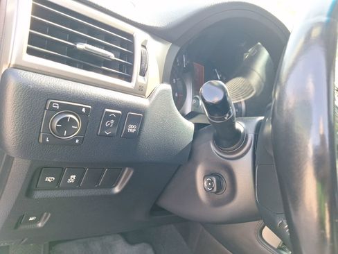 Used 2019 Lexus GX 460 Premium AWD/4WD image 16