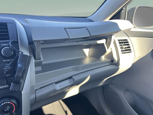 Used 2010 Toyota Corolla LE image 24