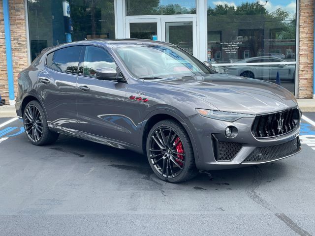 Used 2022 Maserati Levante Trofeo AWD/4WD image 1