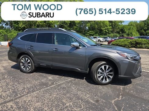 Used 2024 Subaru Outback Touring XT AWD/4WD image 1