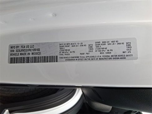 Used 2024 RAM ProMaster 2500 w/ Safety Group image 26