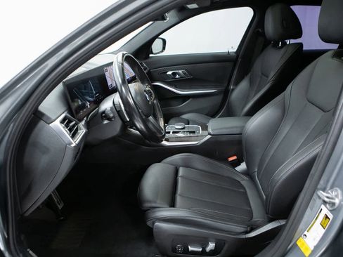 Used 2023 BMW 330i Sedan w/ M Sport Package image 16