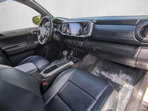 Used 2023 Toyota Tacoma Limited AWD/4WD image 22