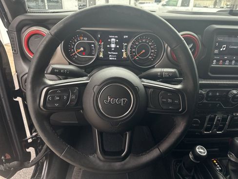 Used 2020 Jeep Gladiator Sport w/ Quick Order Package 24S image 12