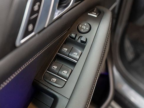 Used 2026 BMW X5 xDrive40i image 21