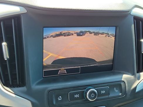 Used 2024 GMC Terrain SLE w/ Driver Convenience Package AWD/4WD image 14